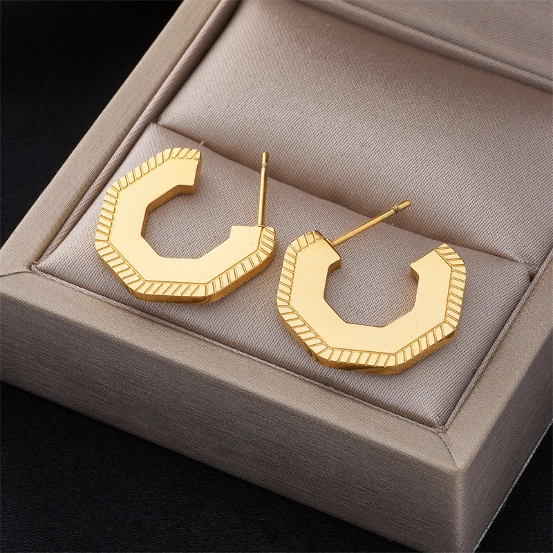 Stainless Steel Round Wide Hoop Earrings For Women Fashion Gold Color Body Jewlery Party Gift