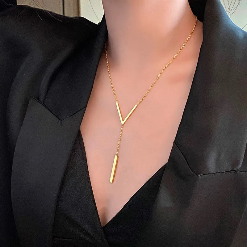 V-shaped long sexy Clavicle Necklace for Women Gold Colour Link Chain Necklace Party Jewelry Fashion Accessories Birthday Gift